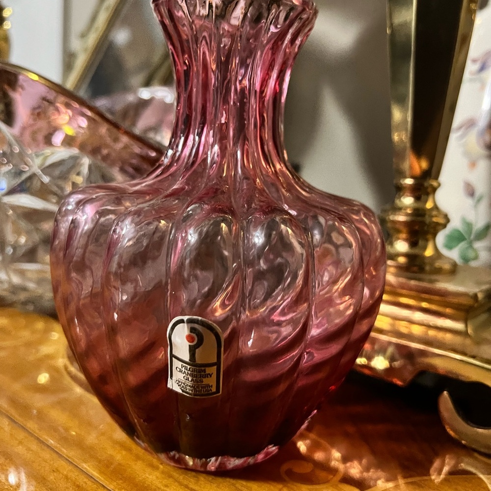 Elegant Pink Glass Vase cranberry glass